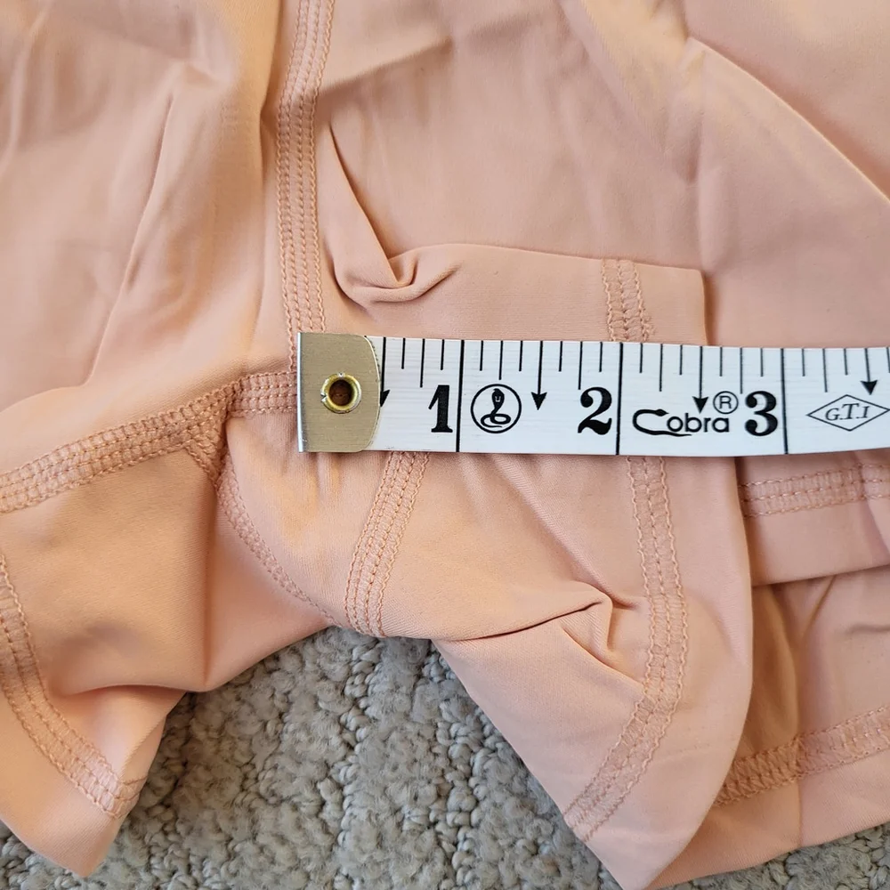 Women’s Wide Leg High Waisted Athletic Shorts – Pinspark – Peach – Size M – NWT - Picture 5 of 10